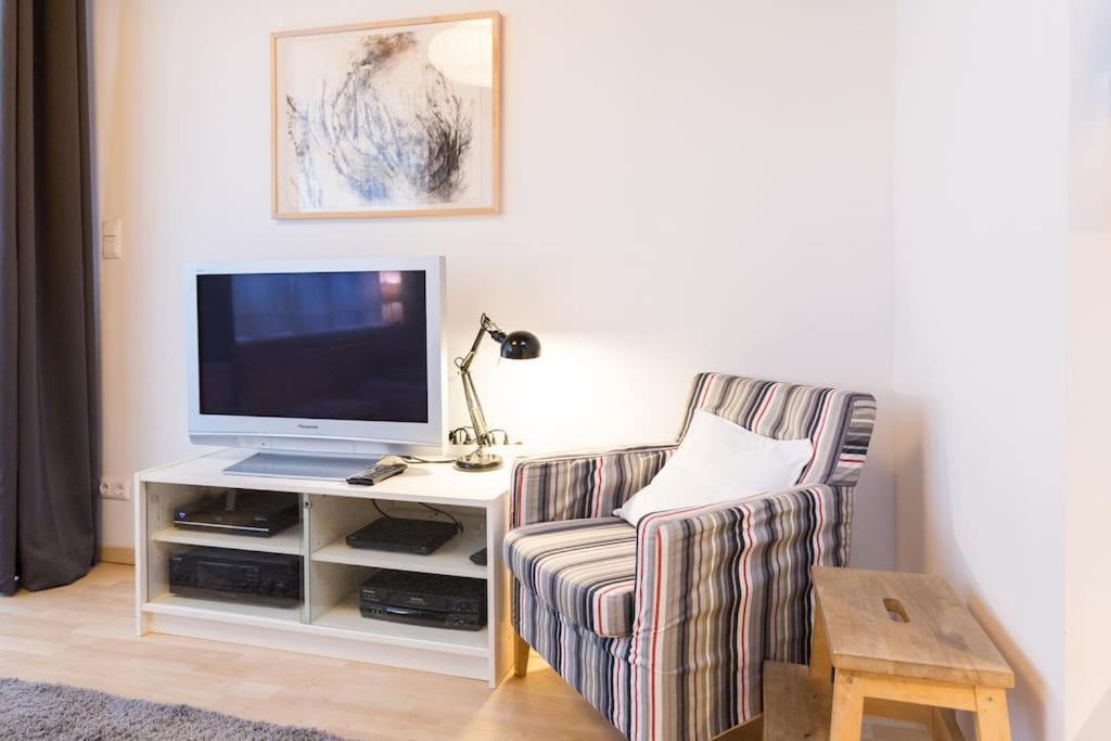Apartment Wilhelmstr Fuer Bis Zu 3 Personen Brühl Eksteriør billede