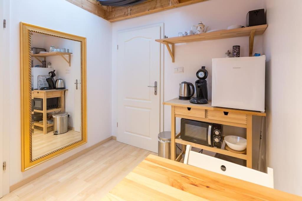 Apartment Wilhelmstr Fuer Bis Zu 3 Personen Brühl Eksteriør billede